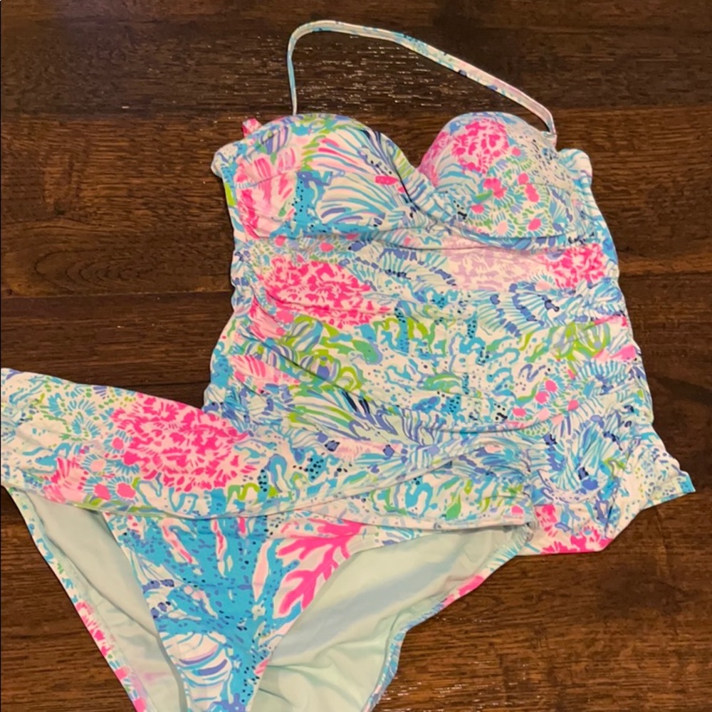 Lilly Pulitzer Tankini 8 top 10 bottoms